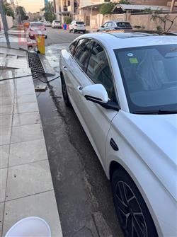 بي واي دي كوين L DM-i